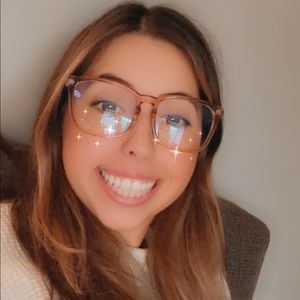 Meet your Posher, Maddy